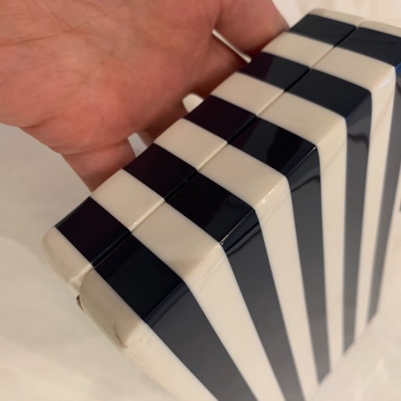 Kate Spade Summer Clutch - Picture 7 of 7